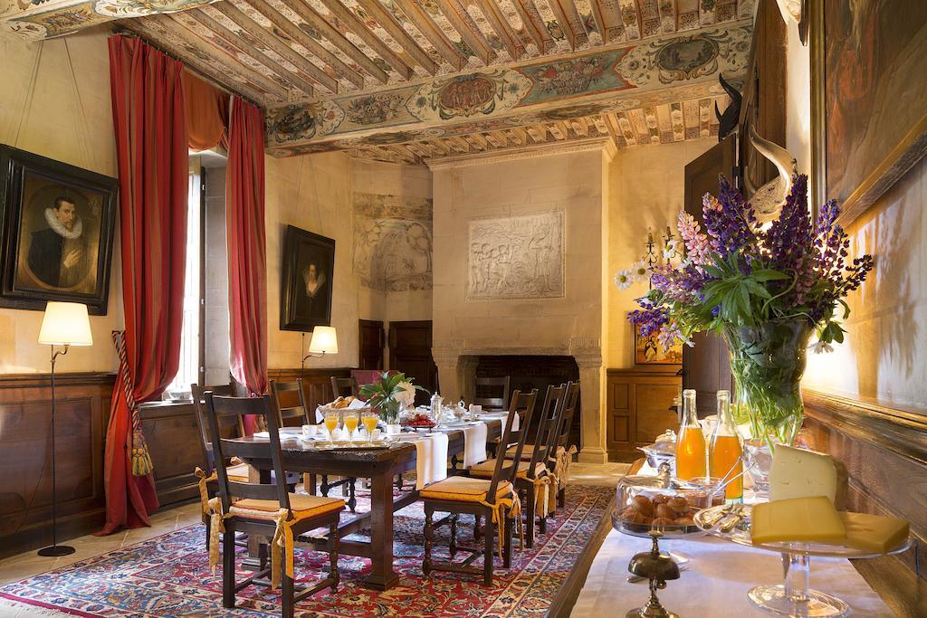 Chateau De Beneauville Bed & Breakfast Petiville  Exterior photo
